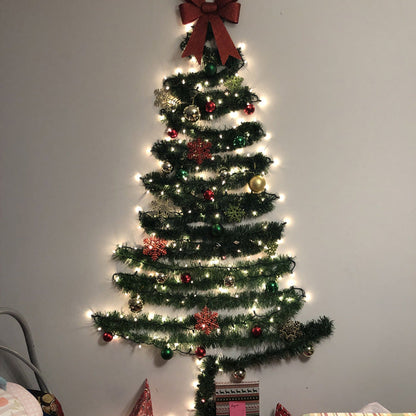 Diy julgran med rottinglampor